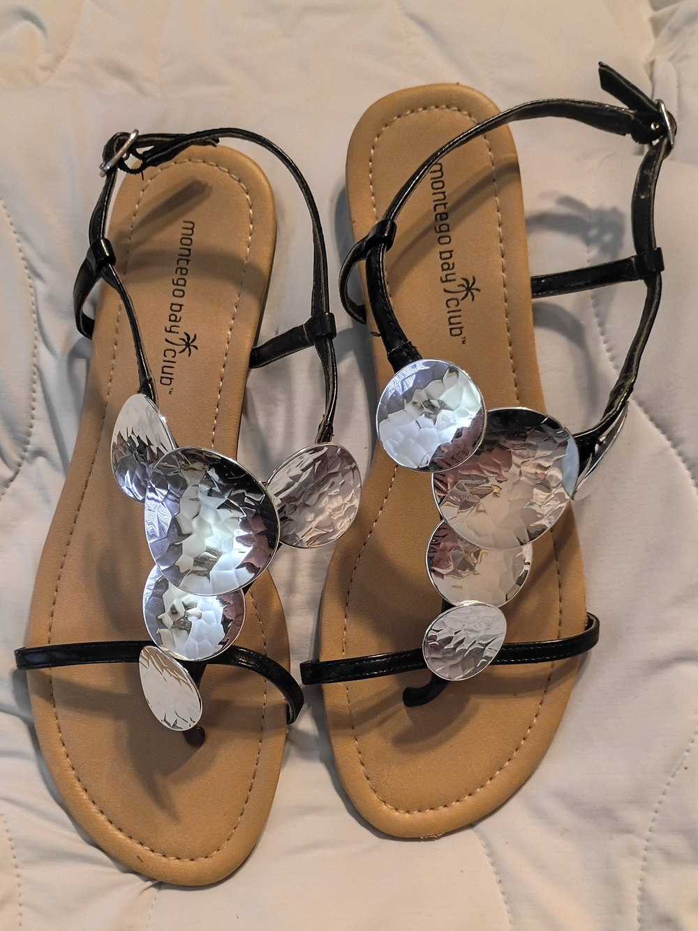 Montego Bay Club Black W/ Silver Disc Embellished T-strap Thong Sandals Size 9